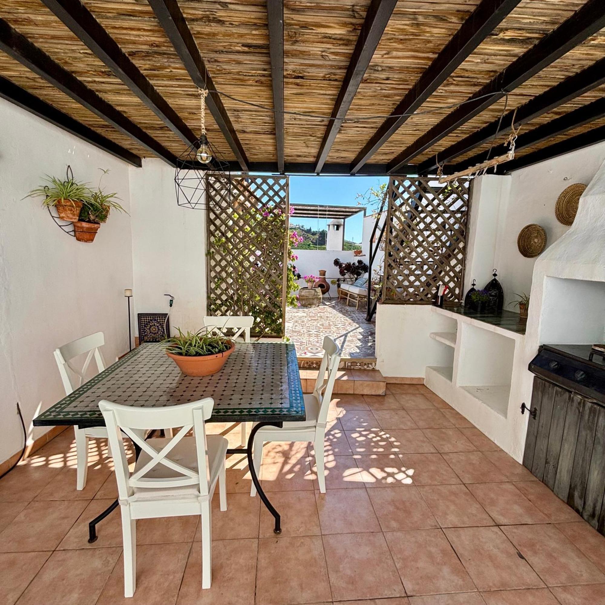 Casa Maroma Bed & Breakfast Cómpeta Екстериор снимка