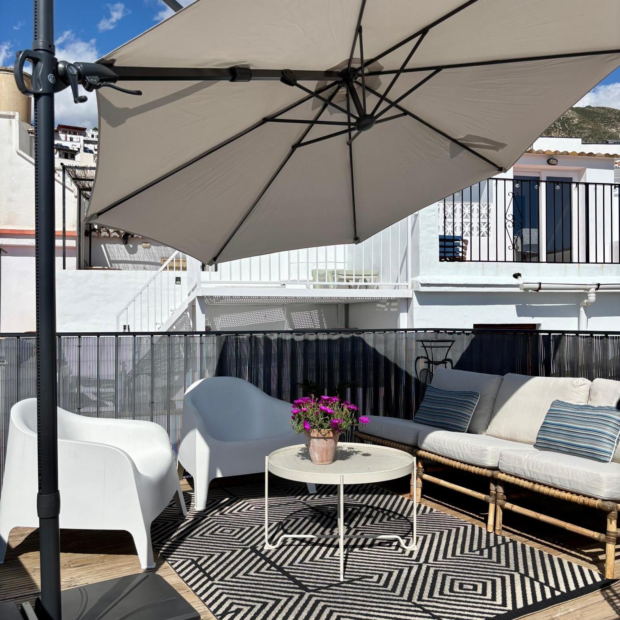Casa Maroma Bed & Breakfast Cómpeta Екстериор снимка